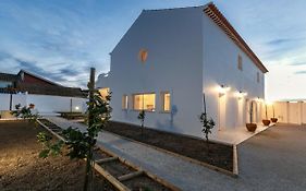 Pe No Campo Suites And Villa